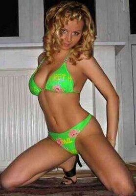 Лола город Волхов