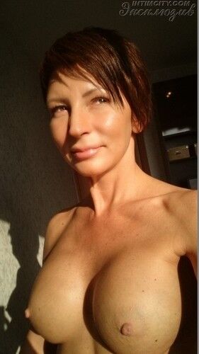 Ника город Стаханов