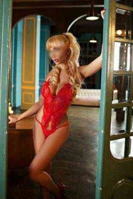 Телочки города Эльбана